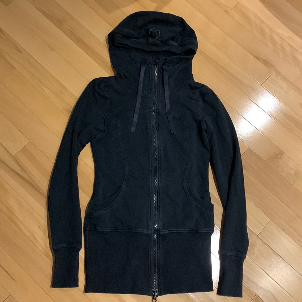 Lululemon Black Live Simply Jacket - size 4